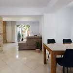 Tatil Evi Private Rooftop Jacuzzi Sea View Walk To Resmo