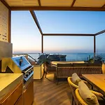 Private Rooftop Jacuzzi Sea View Walk To Tatil Evi