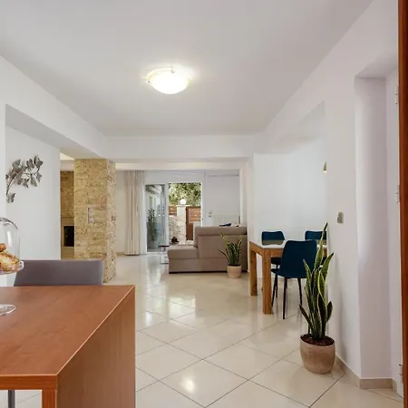 Amaltheia Luxury 別荘 レティムノ