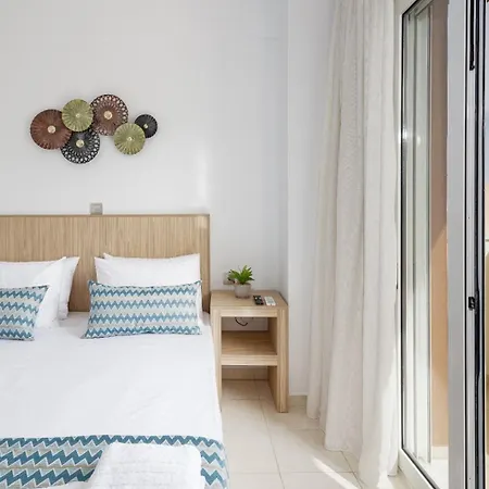Private Rooftop Jacuzzi Sea View Walk To * Rethymno