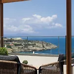 Private Rooftop Jacuzzi Sea View Walk To *