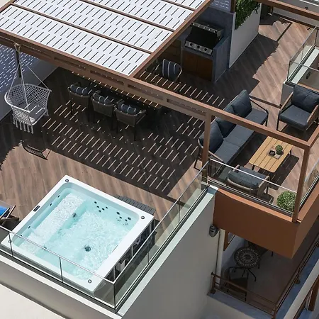 Private Rooftop Jacuzzi Sea View Walk To