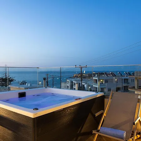 Private Rooftop Jacuzzi Sea View Walk To Rethymnon