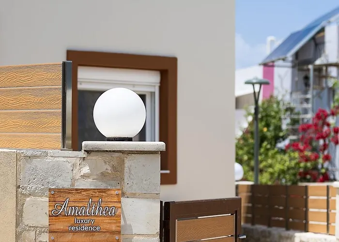 Feriehus Private Rooftop Jacuzzi Sea View Walk To Rethimno