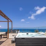 Semesterbostad Private Rooftop Jacuzzi Sea View Walk To *