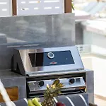 Private Rooftop Jacuzzi Sea View Walk To Semesterbostad Rethymno