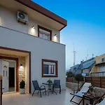 Private Rooftop Jacuzzi Sea View Walk To *