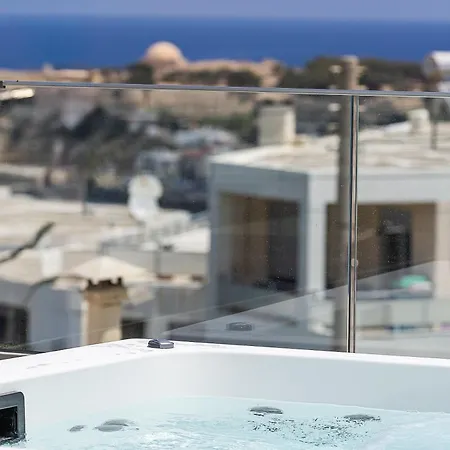 Holiday home Amaltheia Luxury *