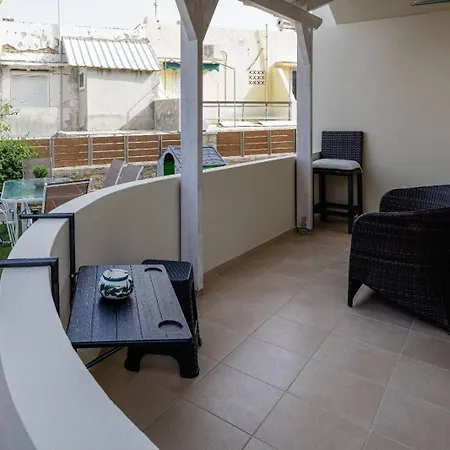 Private Rooftop Jacuzzi Sea View Walk To Hébergement de vacances