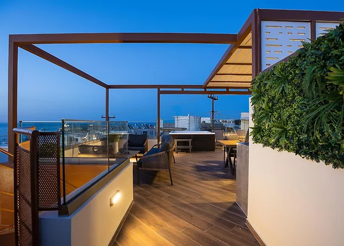 Private Rooftop Jacuzzi Sea View Walk To * Rétino