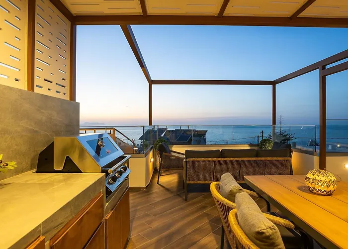 Private Rooftop Jacuzzi Sea View Walk To Сasa de vacaciones