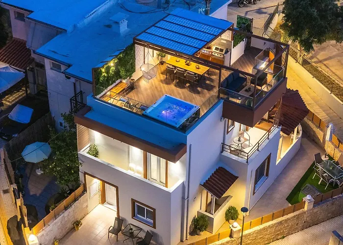 Сasa de vacaciones Private Rooftop Jacuzzi Sea View Walk To *